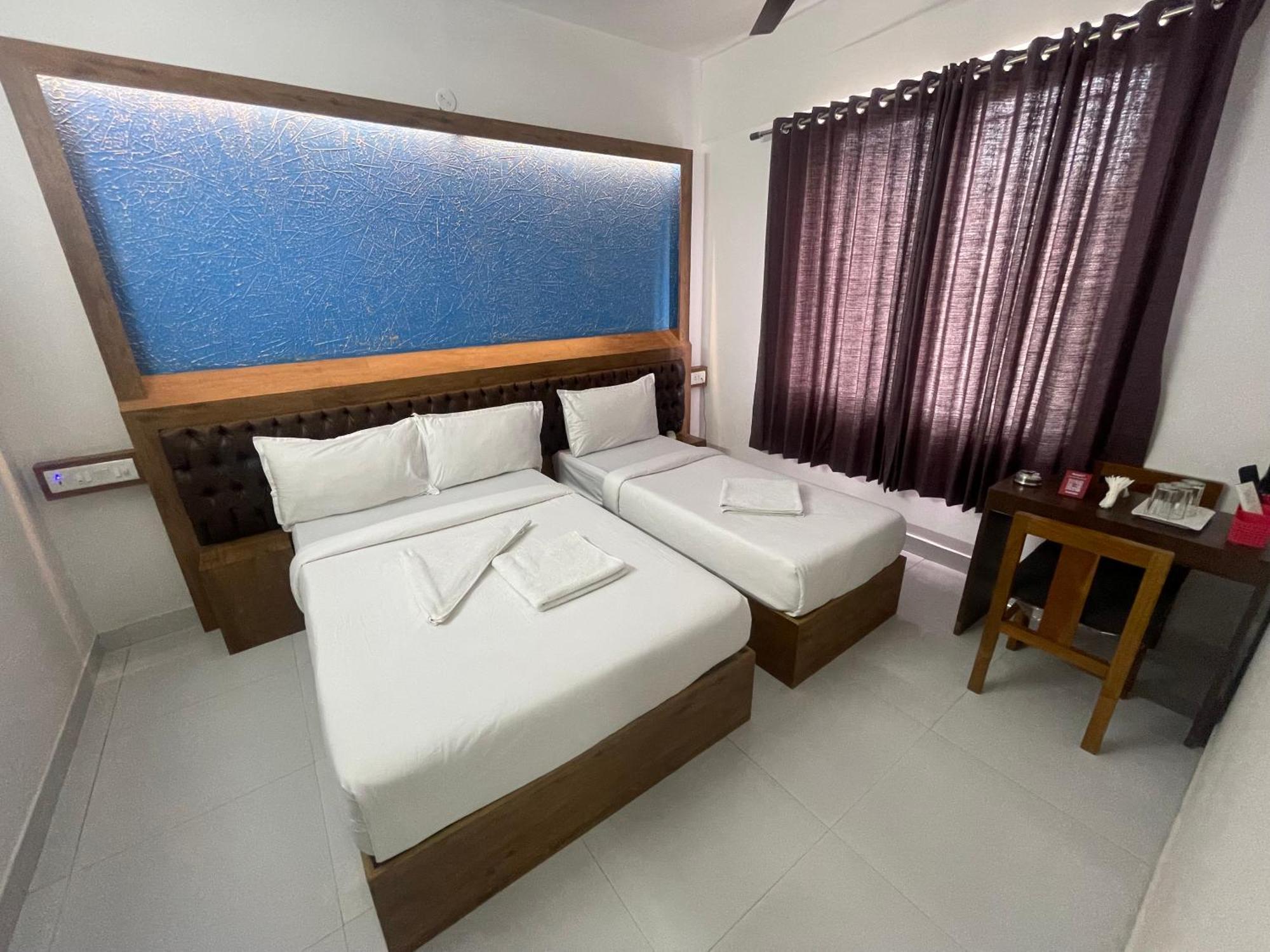 B Six Hotel Bangalore Eksteriør billede